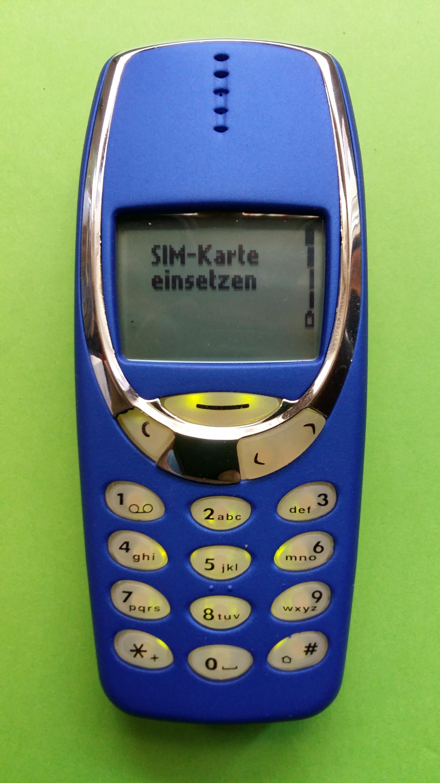image-7313382-Nokia 3330 (16)1.jpg